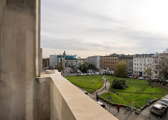 Elegant Swiety Marcin By Renters * Poznań