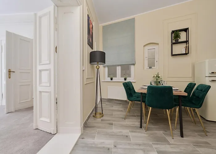 Elegant Swiety Marcin By Renters Poznań