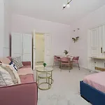 Elegant Swiety Marcin By Renters * ポズナン