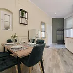 Elegant Swiety Marcin By Renters アパート