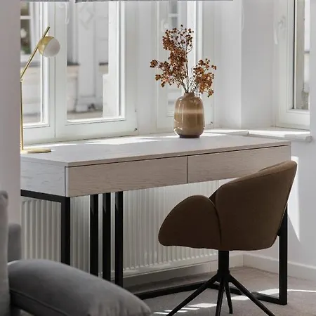 Elegant Swiety Marcin By Renters