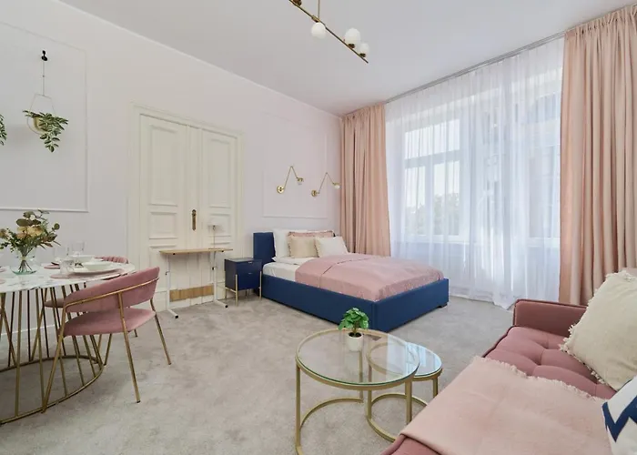 Elegant Swiety Marcin By Renters