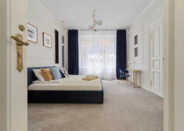 Elegant Swiety Marcin By Renters פוזנן